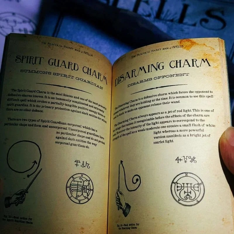 Pocket Magic Books - Spells, Stars & Ancient Knowledge